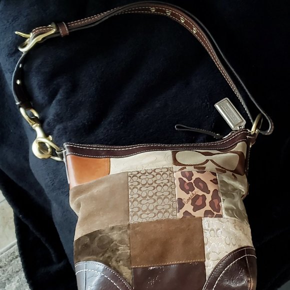 RARE VINTAGE COACH PATCHWORK HOBO - Picture 10 of 15